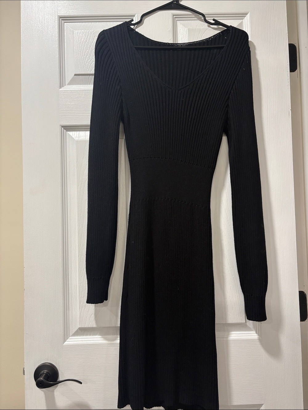 Classic Black Ribbed Knit Long-Sleeve Dress size L fits like M